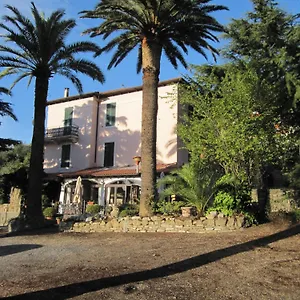2* Hotel Ristorante Il Caminetto